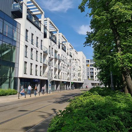 Mostowa 23 Hugo Apartment, Self Check-In 24H, Free Parking, Air-Conditioning Poznan Exterior photo
