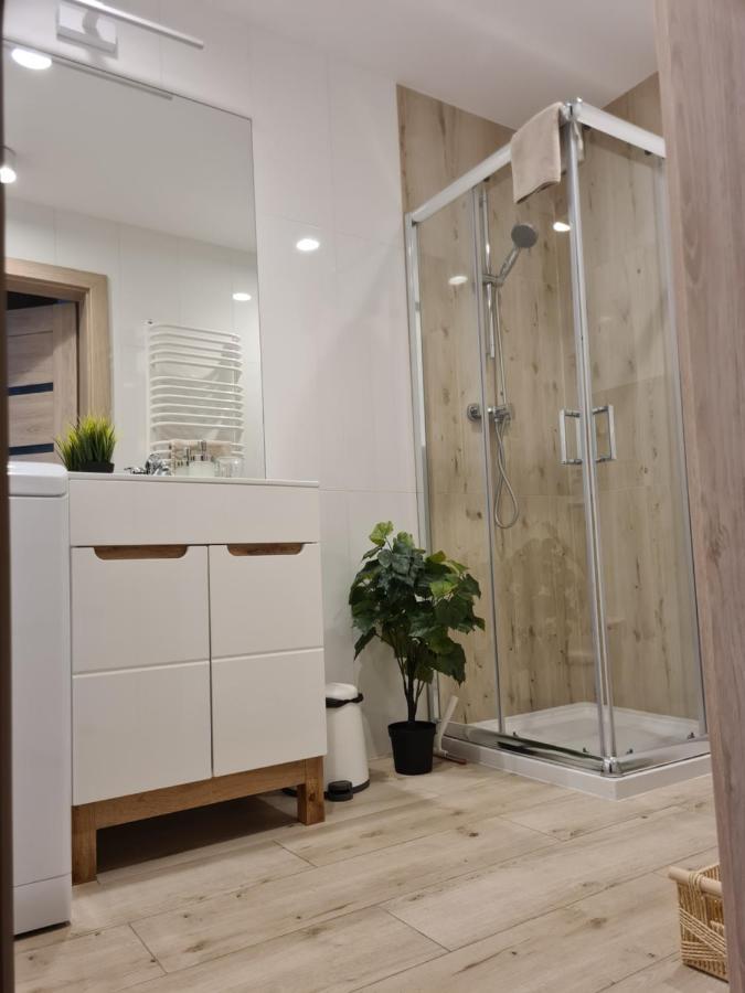 Mostowa 23 Hugo Apartment, Self Check-In 24H, Free Parking, Air-Conditioning Poznan Exterior photo
